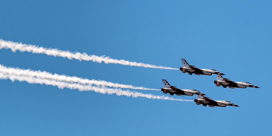 The U.S.A.F. Thunderbirds #25 Photograph by Ron Dubin
