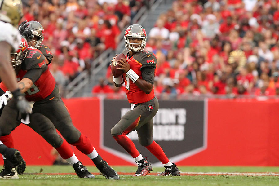 NFL: DEC 11 Saints at Buccaneers #26 Photograph by Icon Sportswire