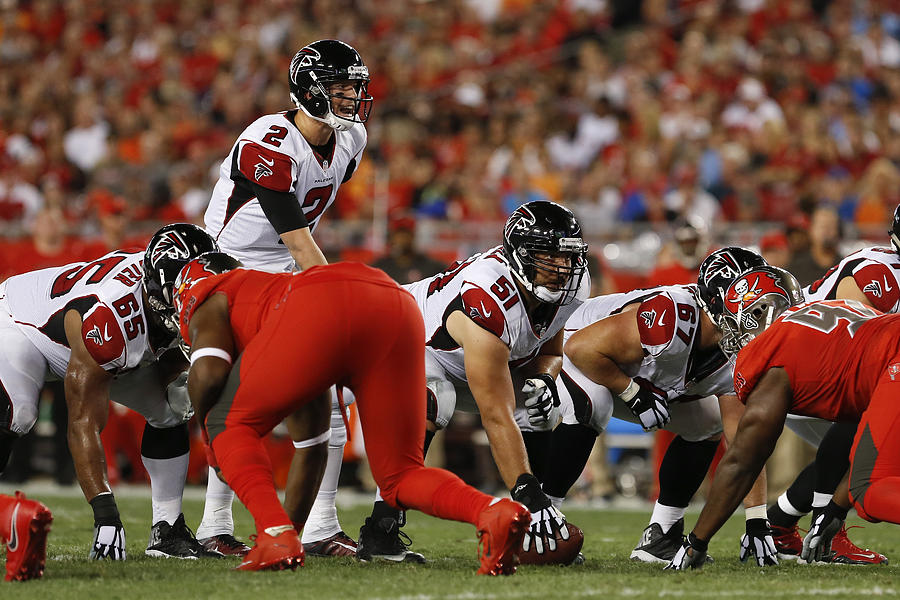 NFL: NOV 03 Falcons at Buccaneers #27 Photograph by Icon Sportswire