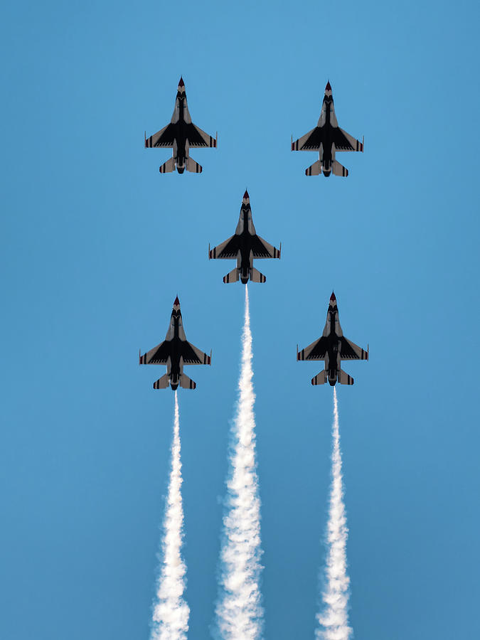 The U.S.A.F. Thunderbirds #27 Photograph by Ron Dubin