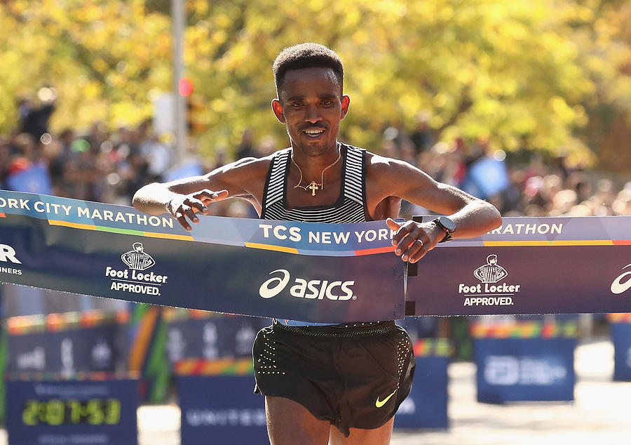 2016 TCS New York City Marathon #29 Photograph by Elsa