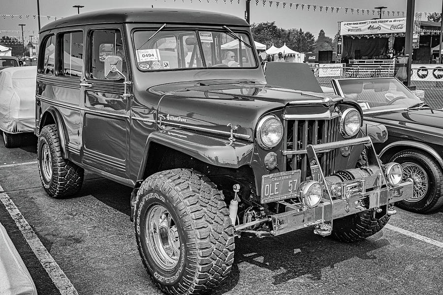 1957 Kaiser Willys Station Wagon Photograph by Gestalt Imagery - Pixels