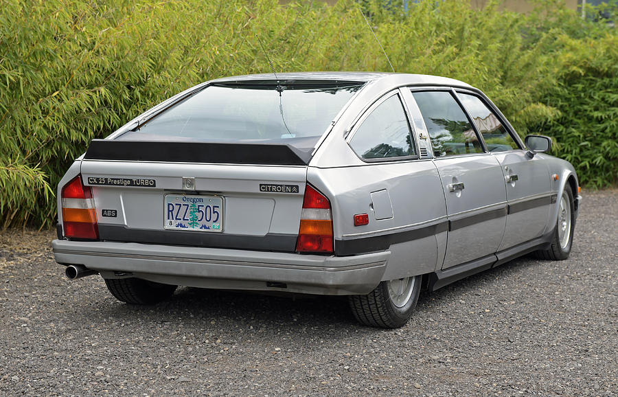 1986 Citroen CX25 Photograph by Cascadia Classic - Fine Art America