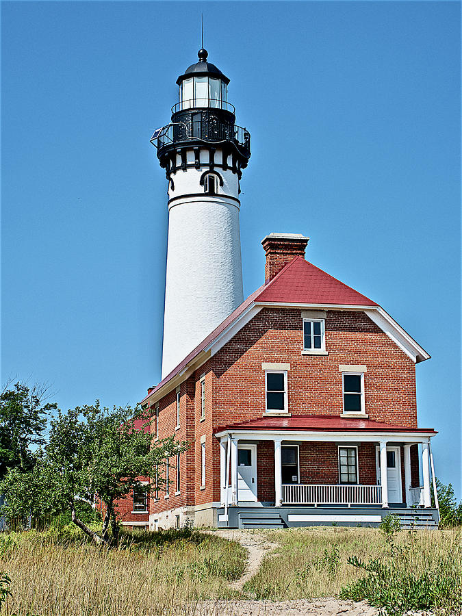 Au Sable Lighthouse in Pictured Rocks National Lakeshore, Michigan ...