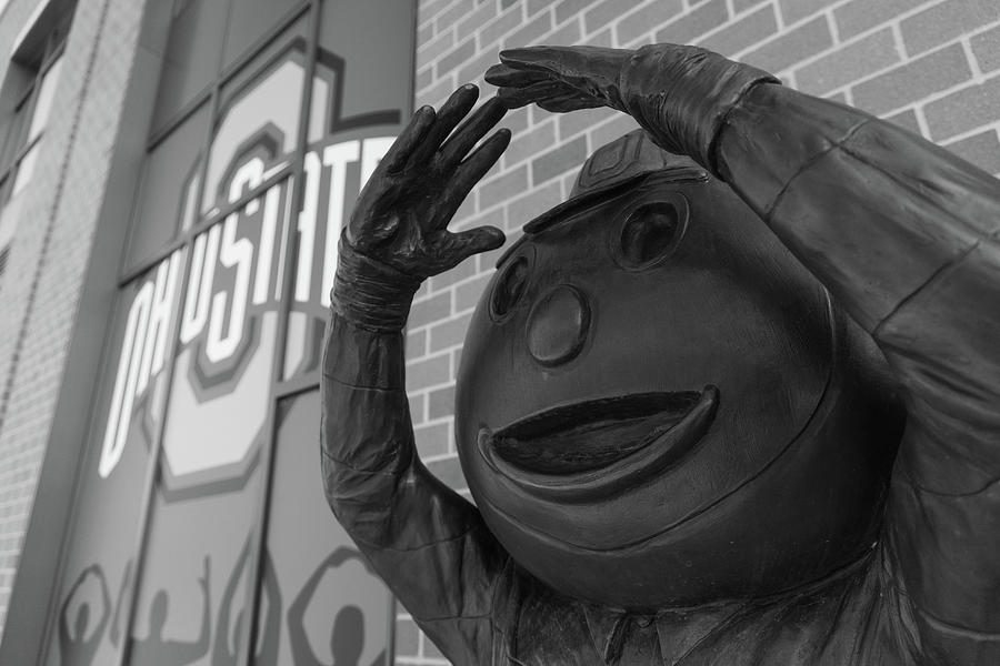 Brutus Buckeye Statue In Black And White Photograph By Eldon McGraw ...