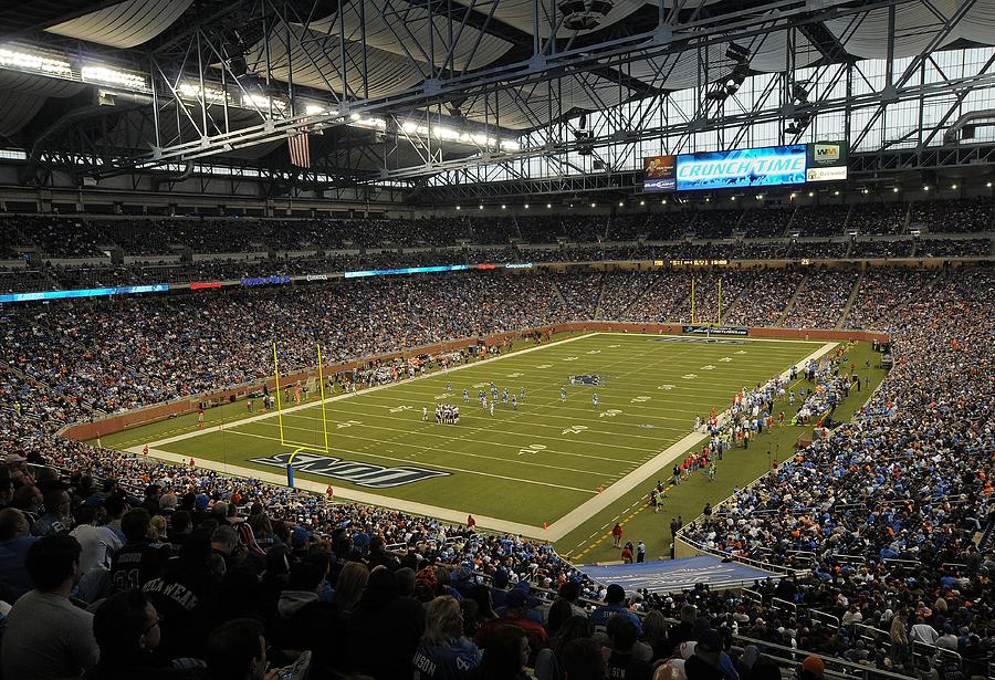 Chicago Bears v Detroit Lions #3 Photograph by Mark Cunningham