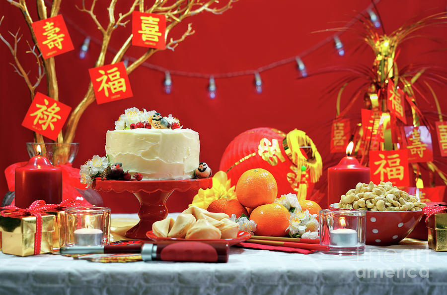 10 Easy DIY Chinese New Year Decorations | Housetodecor.com