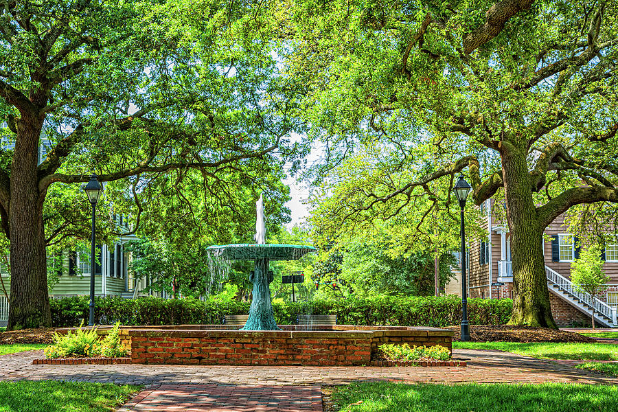 Columbia Square Savannah Georgia Photograph by Gestalt Imagery - Fine ...