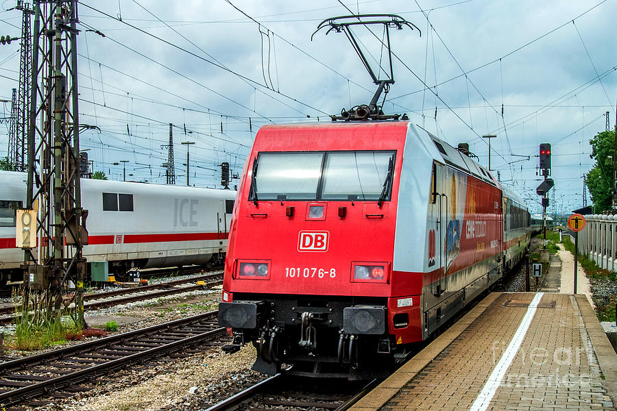 Deutsche Bundesbahn Photograph
