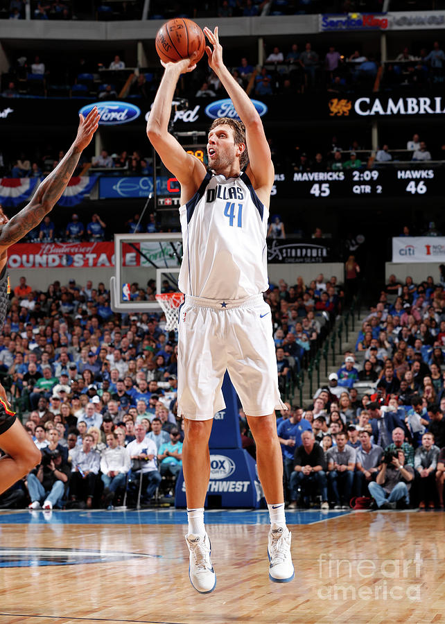 Dirk Nowitzki Photograph by Danny Bollinger Dirk Nowitzki Photograph by Danny Bollinger