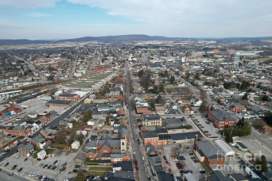 Downtown Hanover, Pennsylvania Photograph by Ben Schumin - Fine Art America