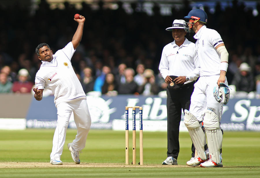 England v Sri Lanka: 3rd Investec Test - Day Four #3 Photograph by Mitchell Gunn