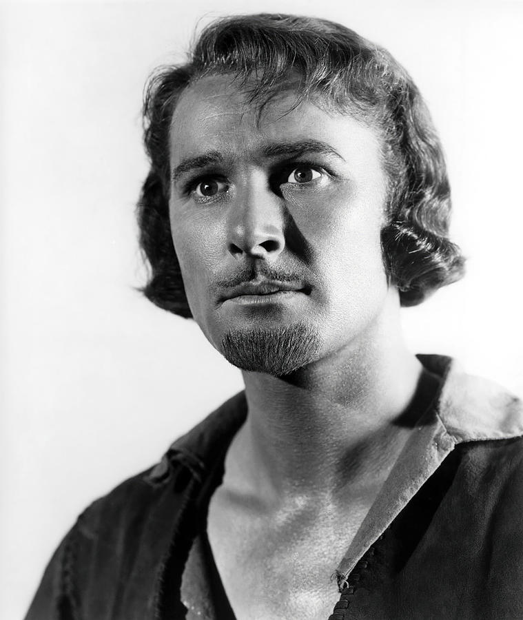 ERROL FLYNN in THE ADVENTURES OF ROBIN HOOD -1938-, directed by MICHAEL CURTIZ and WILLIAM KEIGHLEY. #3 Photograph by Album