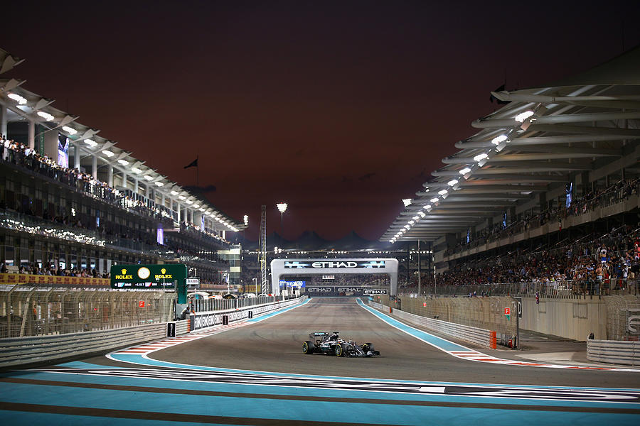 F1 Grand Prix of Abu Dhabi #3 Photograph by Paul Gilham