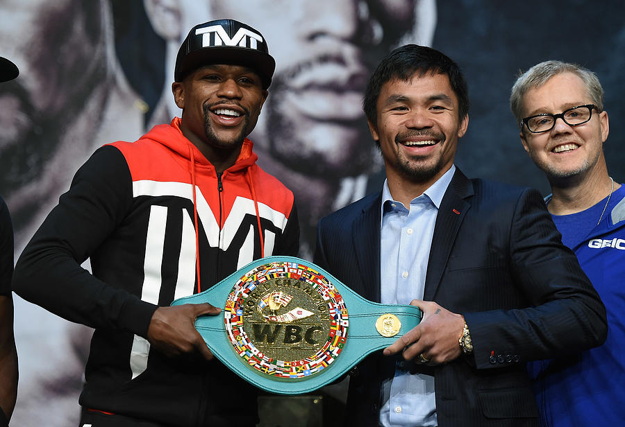 Floyd Mayweather Jr. v Manny Pacquiao - News Conference #3 Photograph by Ethan Miller