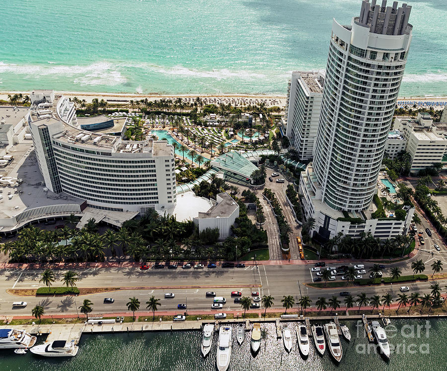 Fontainebleau Miami Beach Aerial View #3 Photograph by David Oppenheimer