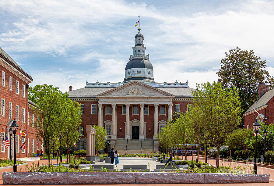 historical-maryland-state-capitol-building-in-annapolis-photograph-by