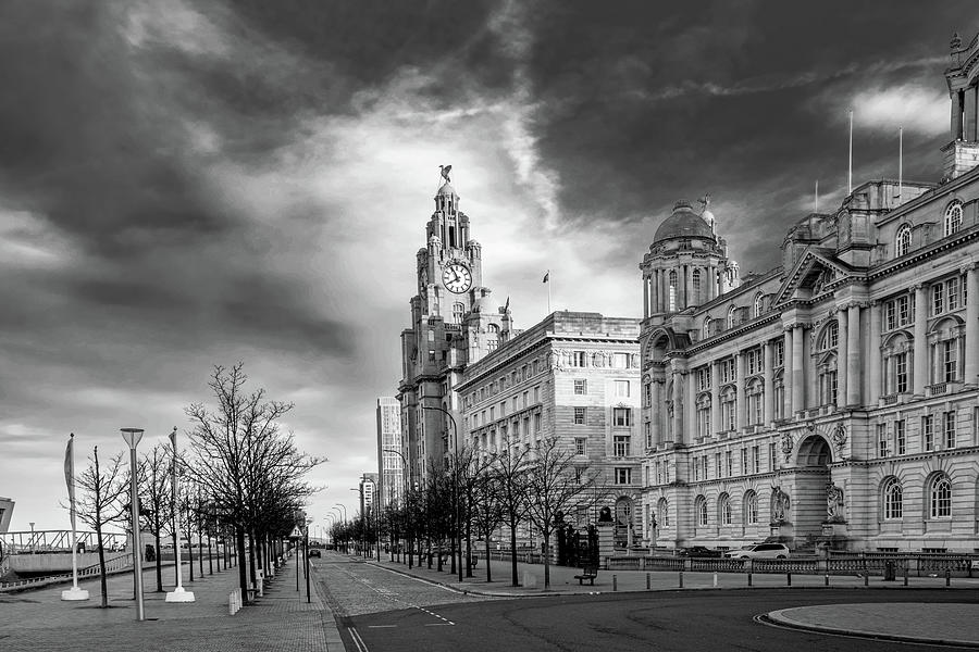 Liver And Cunard Buildings Liverpool Mixed Media