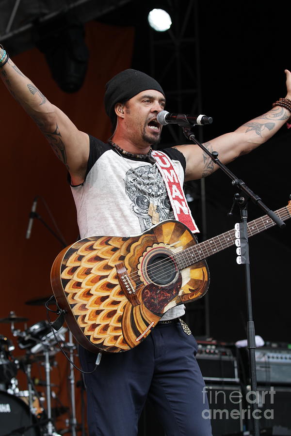 Michael Franti - Michael Franti And Spearhead Photograph By Concert ...