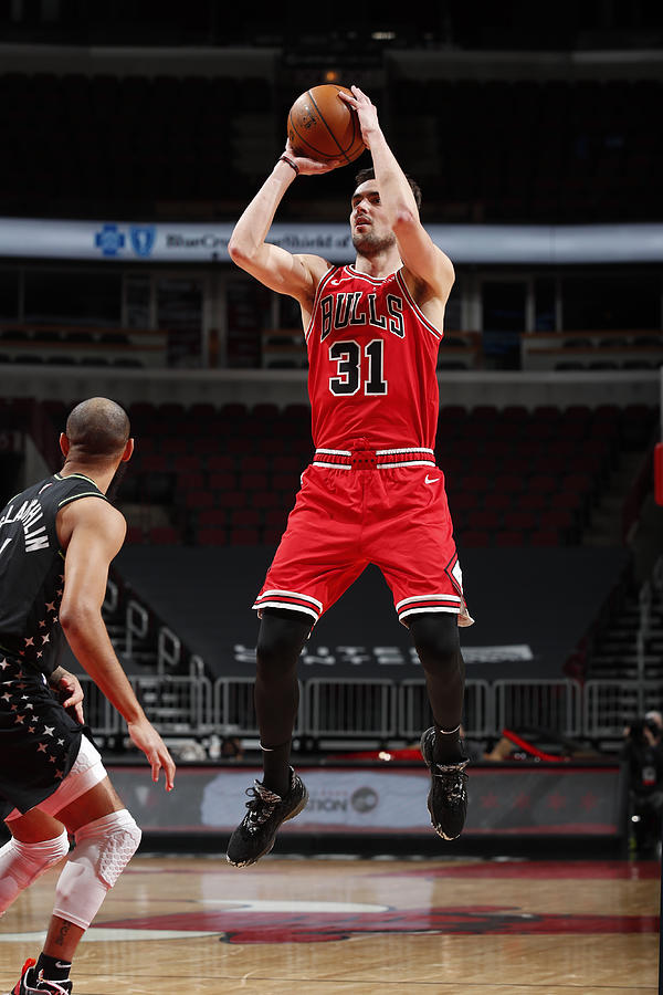 Minnesota Timberwolves v Chicago Bulls #3 Photograph by Jeff Haynes