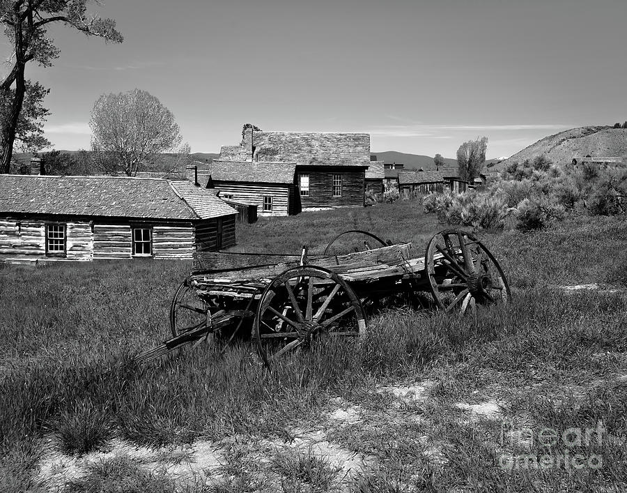Montana Ghost Town #4 Photograph by Steve Brown