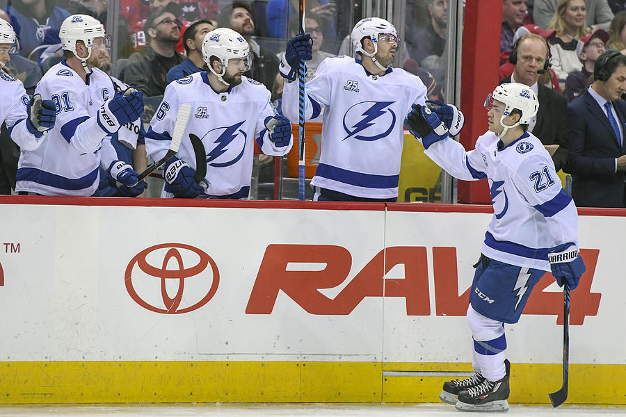 NHL: FEB 20 Lightning at Capitals #3 Photograph by Icon Sportswire