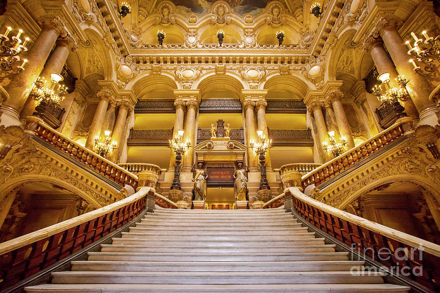Palais Garnier Photograph