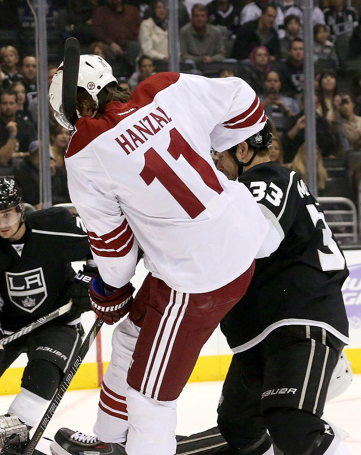 Phoenix Coyotes v Los Angeles Kings #3 Photograph by Stephen Dunn