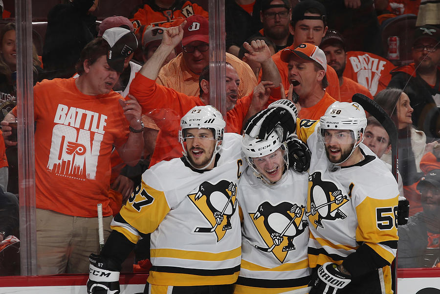 Pittsburgh Penguins v Philadelphia Flyers - Game Six #3 Photograph by Bruce Bennett