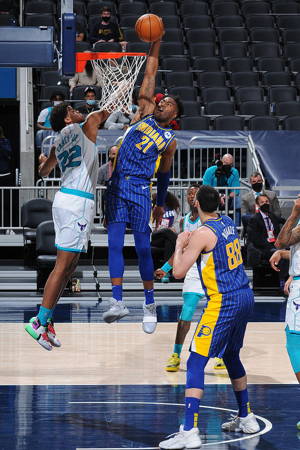 Play-In Tournament - Charlotte Hornets v Indiana Pacers Photograph by Ron Hoskins