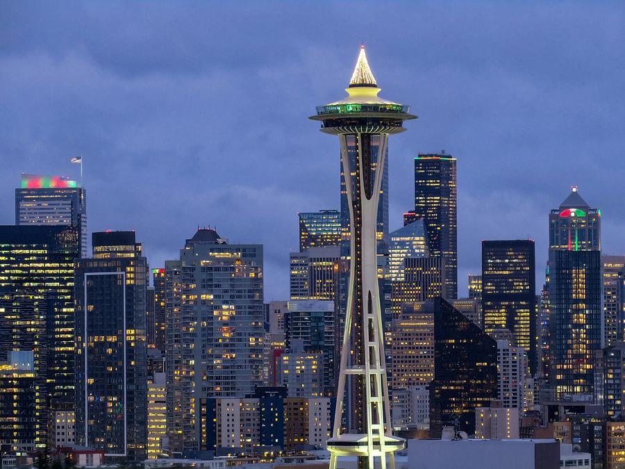 Seattle Skyline on Christmas Eve Photograph by Spacewalk Fine Art America