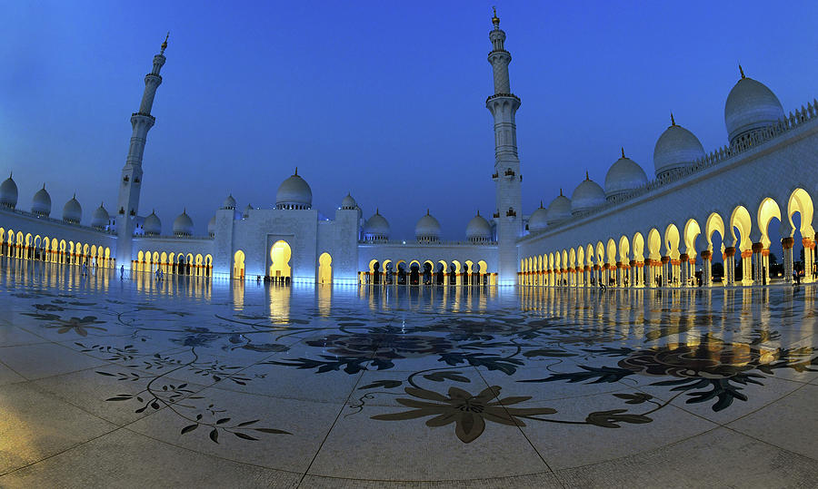 Sheikh Zayed Grand Mosque Photograph by Hira Punjabi | Pixels