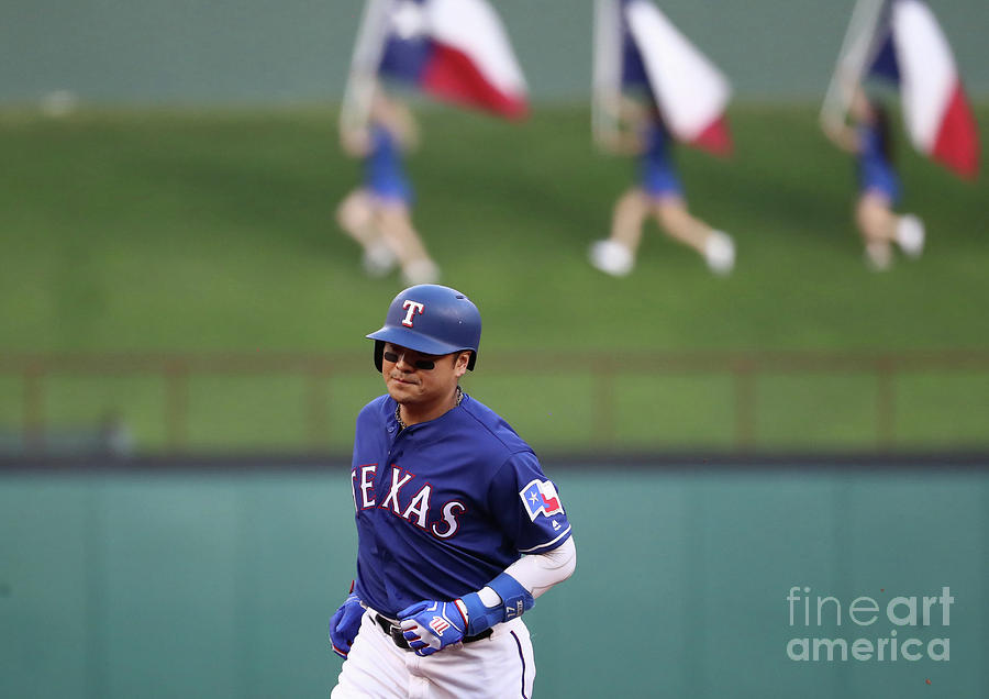 Shin-soo Choo Photograph by Ronald Martinez Shin-soo Choo Photograph by Ronald Martinez