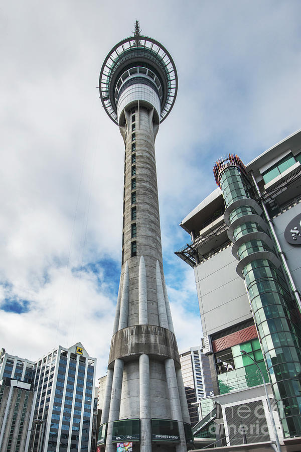 Sky Tower, Central Business District, Auckland, North Island, New ...