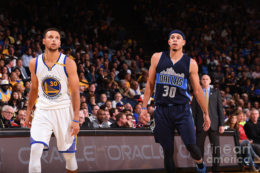 Stephen Curry and Seth Curry Photograph by Noah Graham