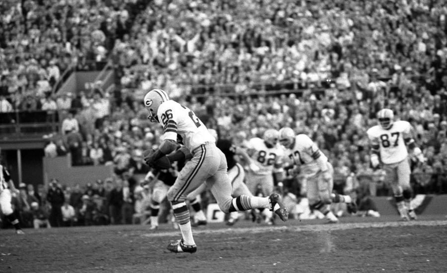 SUPER BOWL II - Green Bay Packers v Oakland Raiders #3 Photograph by Kidwiler Collection