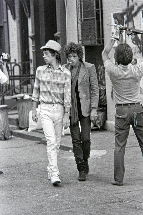 Mick Jagger and Keith Richards, The Rolling Stones filming Waiting on a ...