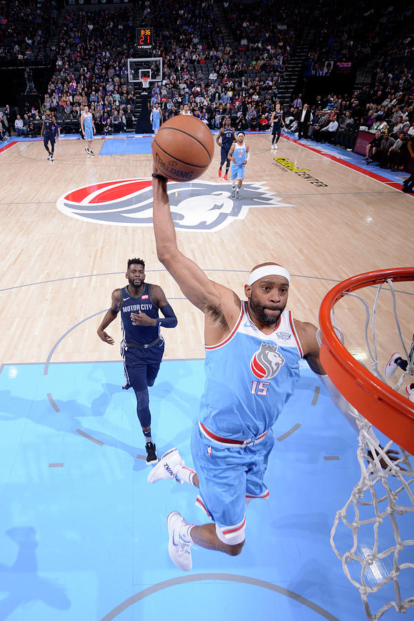Vince Carter Photograph by Rocky Widner Vince Carter Photograph by Rocky Widner