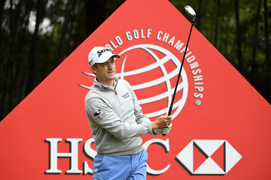WGC - HSBC Champions: Day Two #3 Photograph by Ross Kinnaird