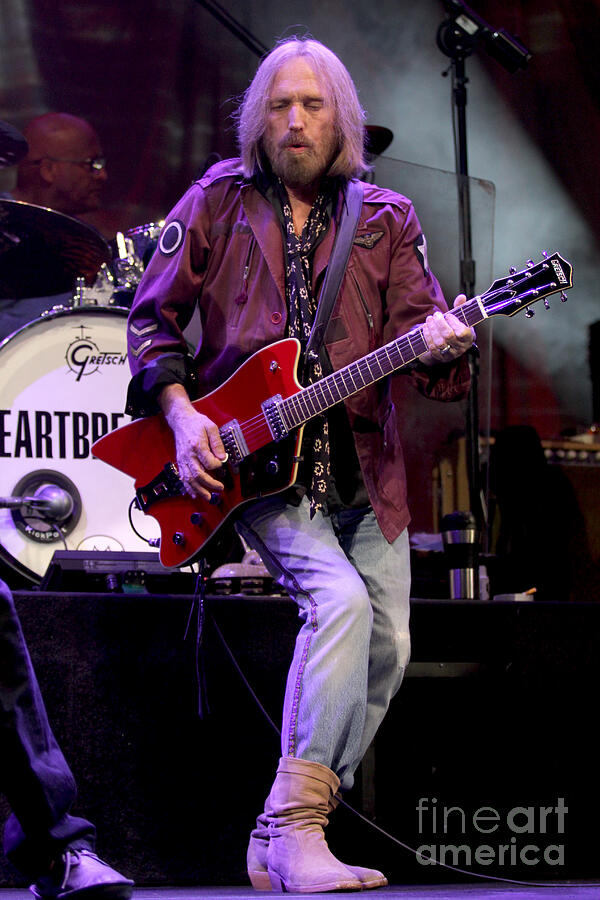 Tom Petty - Tom Petty And The Heartbreakers Photograph By Concert 