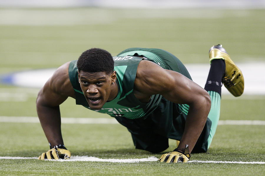 2015 NFL Scouting Combine #31 Photograph by Joe Robbins