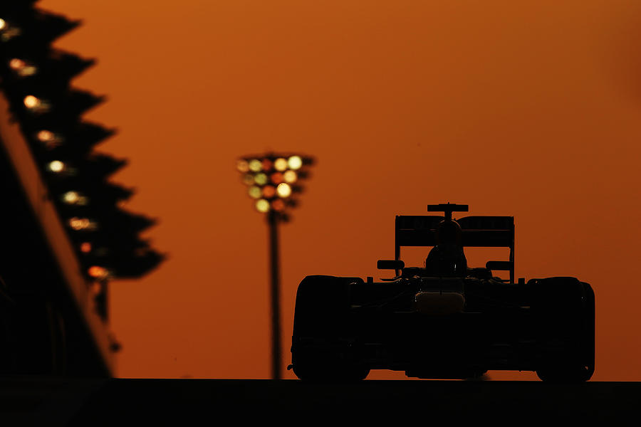 F1 Grand Prix of Abu Dhabi - Practice #33 Photograph by Mark Thompson