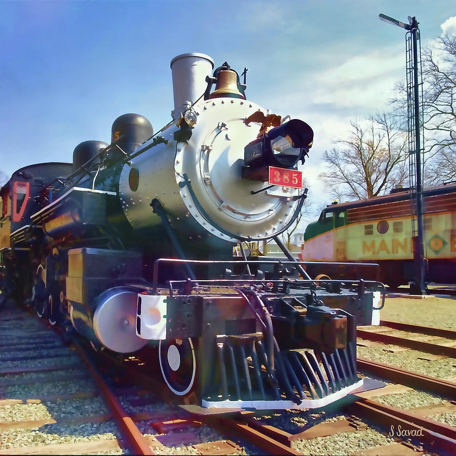 385 Steam Locomotive Photograph by Susan Savad