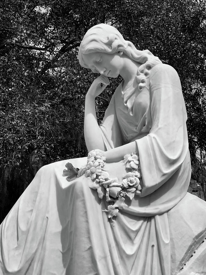 Bonaventure Memorial Statue, Bonaventure Cemetery, Savannah, Geo #4 Photograph by Dawna Moore Photography