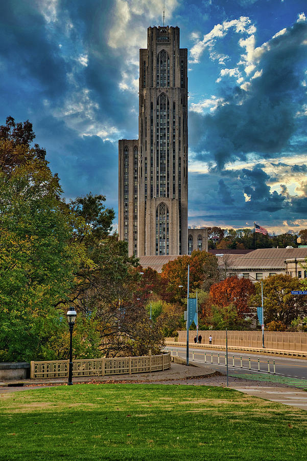 University Of Pittsburgh Photograph - Cathedral of Learning #4 by Kenneth Byron