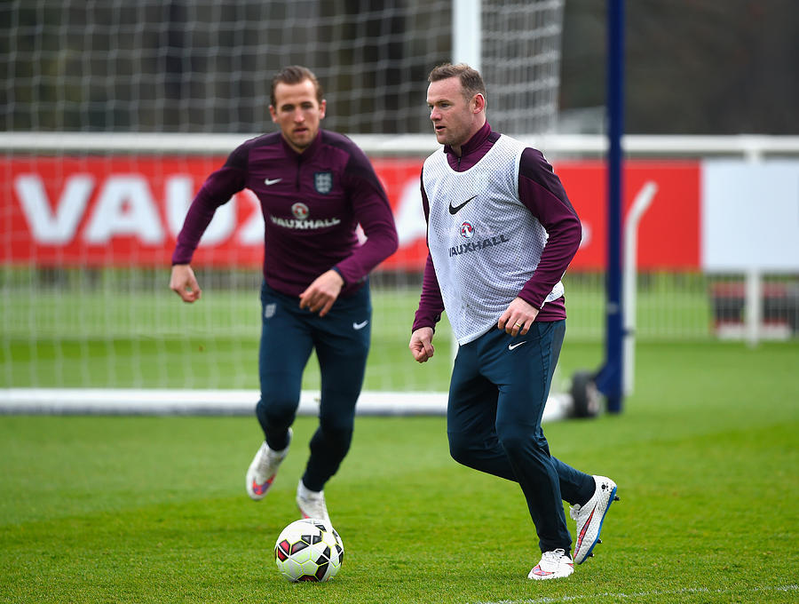 England Training Session #4 Photograph by Mike Hewitt