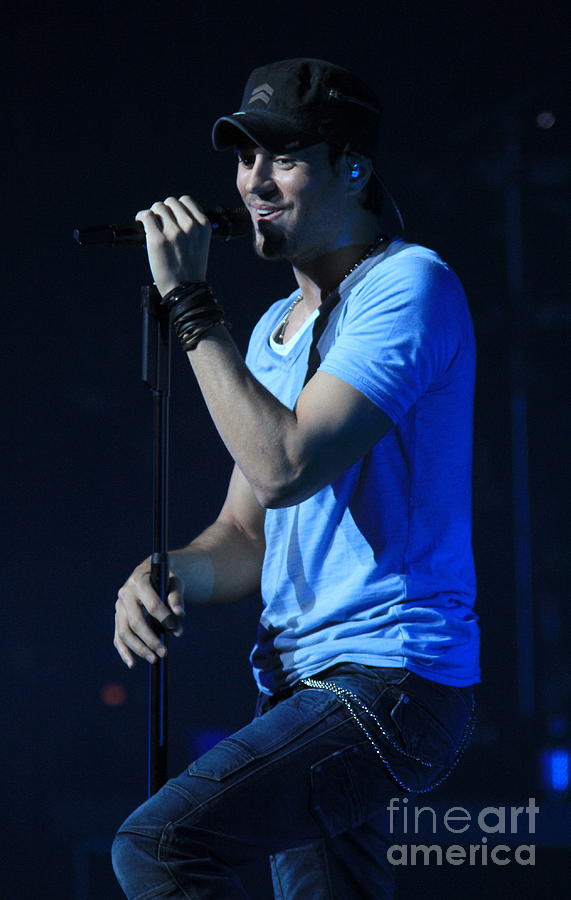 Enrique Iglesias Photograph By Concert Photos Fine Art America