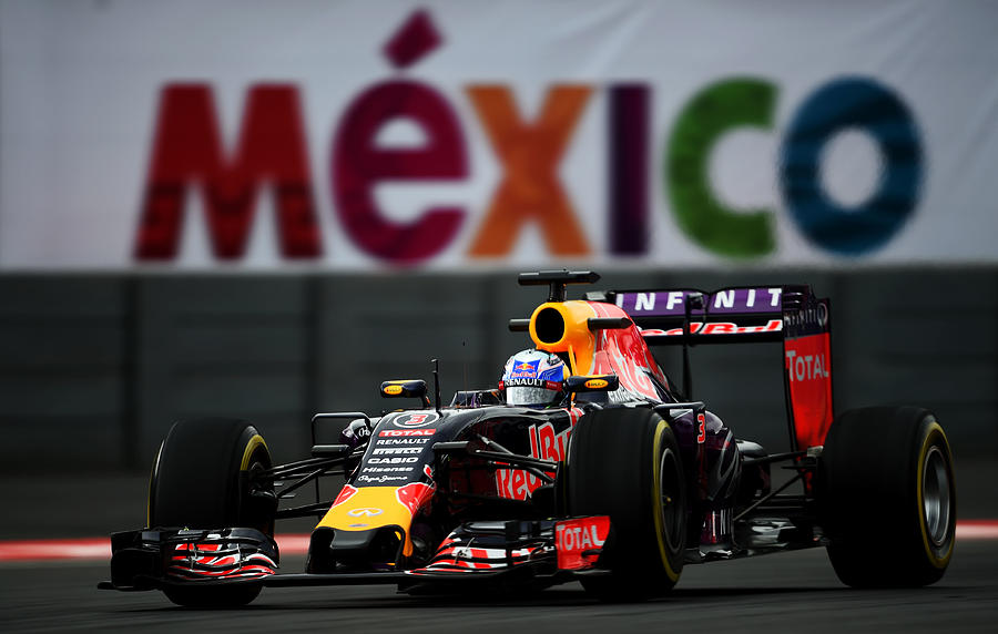 F1 Grand Prix of Mexico - Practice #4 Photograph by Lars Baron