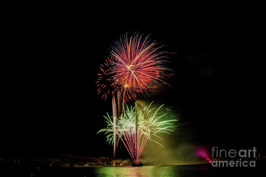 Fireworks 2021 Fountain Hills AZ Digital Art by Tammy Keyes - Fine Art ...