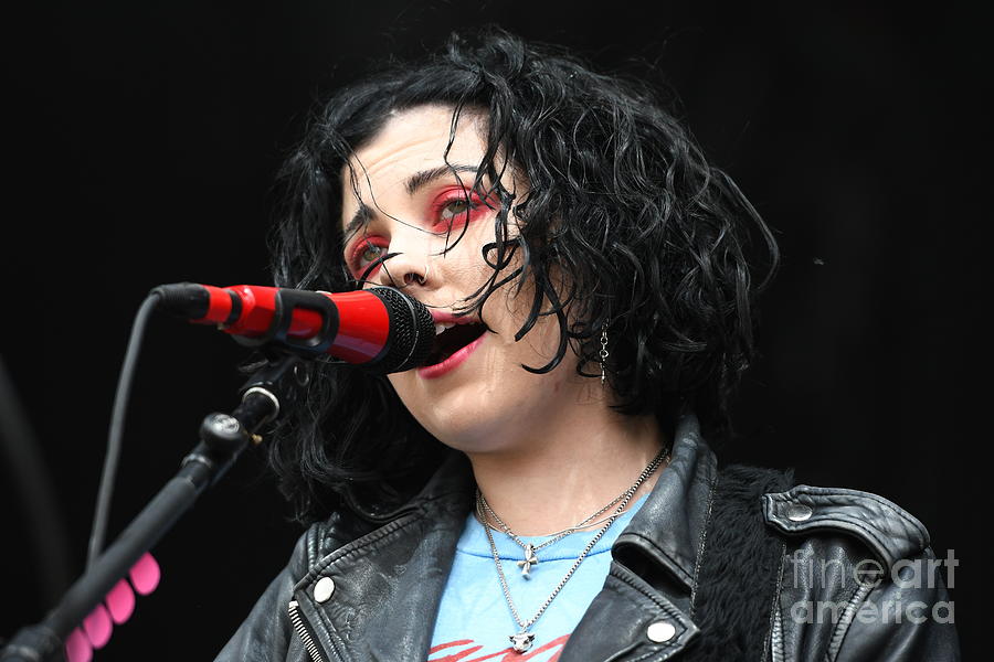 Heather Baron-Gracie - Pale Waves Photograph by Concert Photos - Fine ...